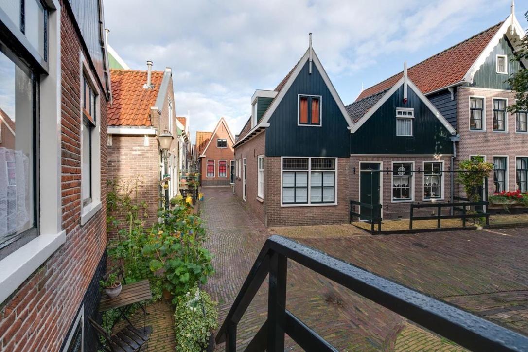 Family Fisherman'S House Volendam Esterno foto